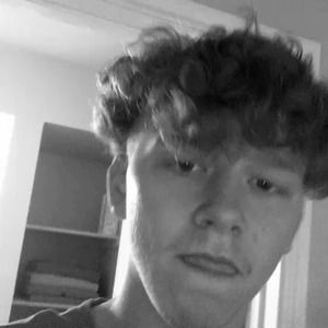 Meet your Posher, Ethan